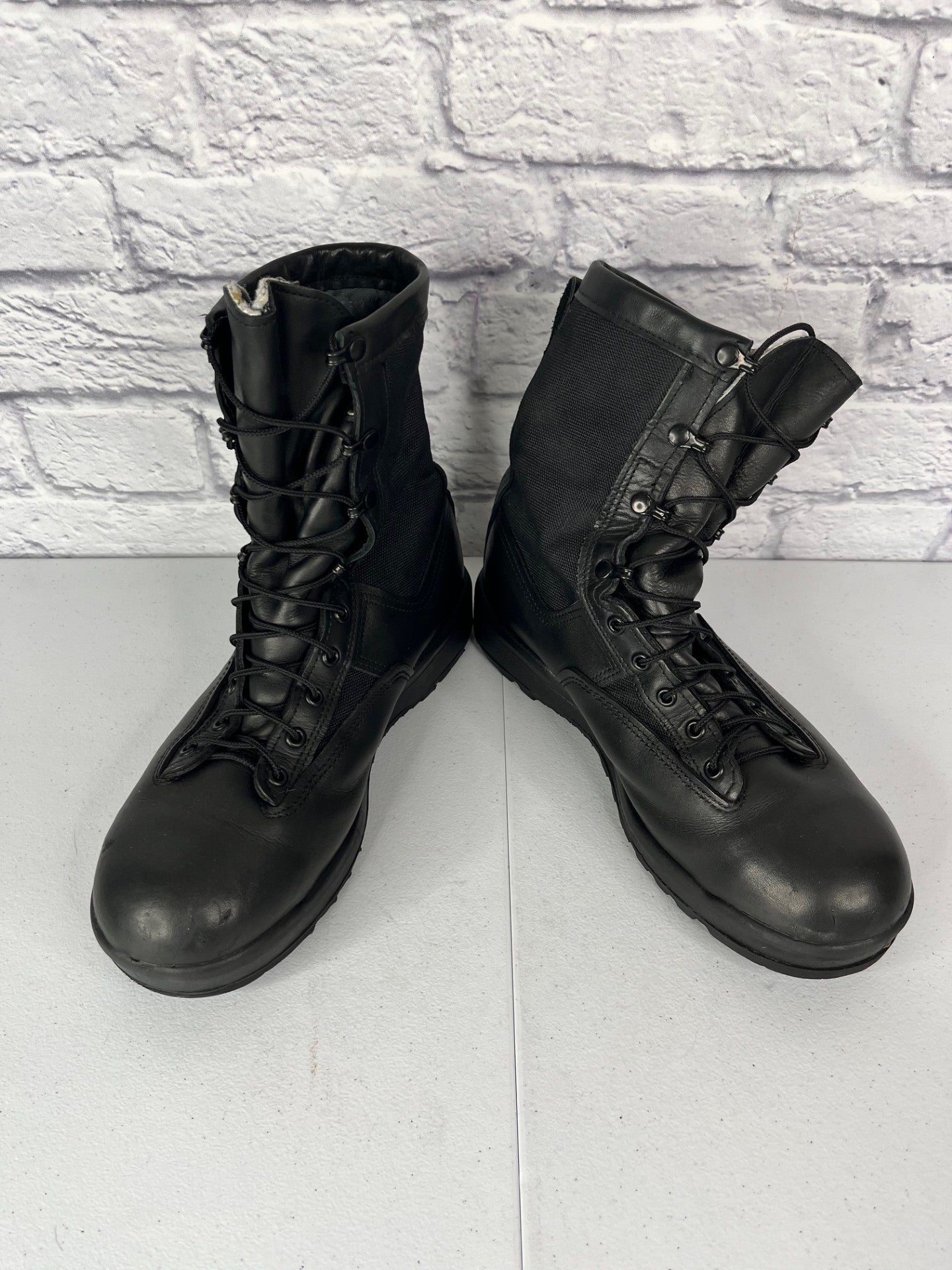 U.S. Military Insulated Cold Weather Combat Boots Size: 11.5 W