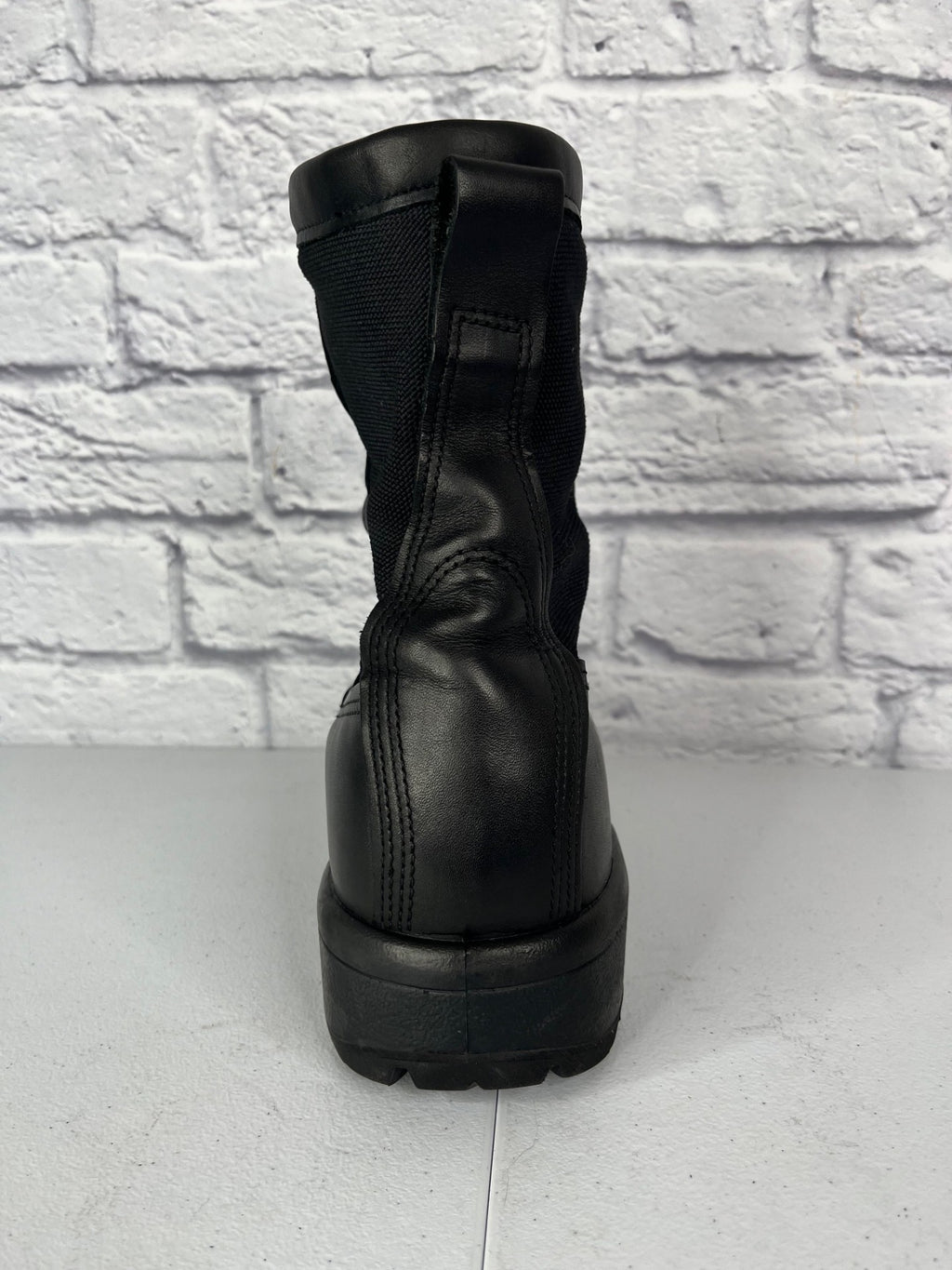 U.S. Military Insulated Cold Weather Combat Boots Size: 11.5 W