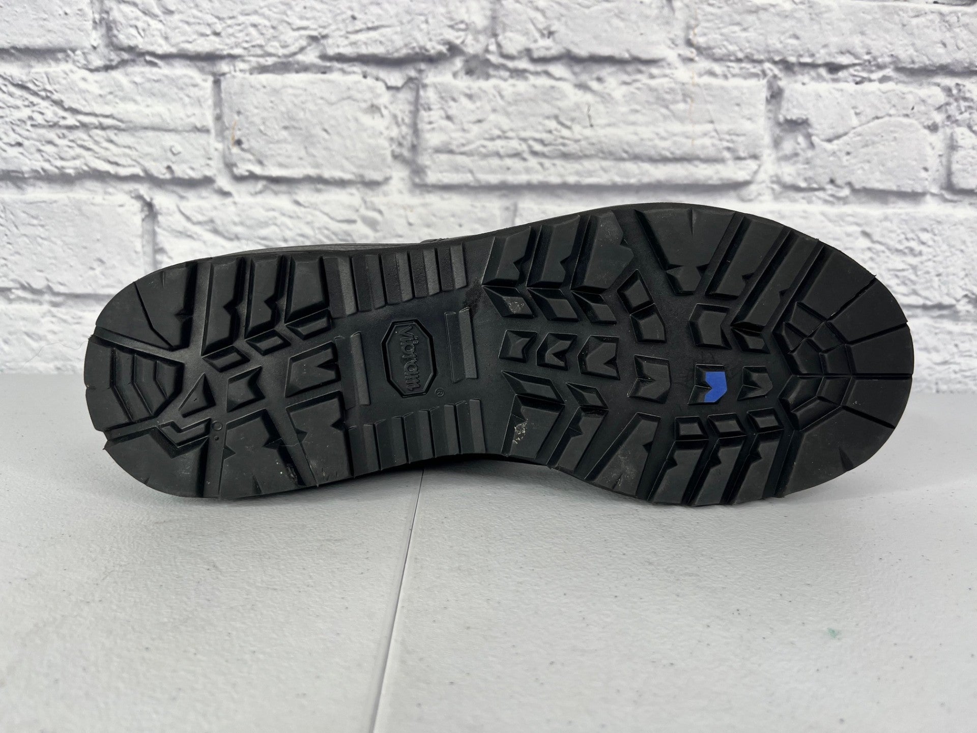 U.S. Military Insulated Cold Weather Combat Boots Size: 11.5 W