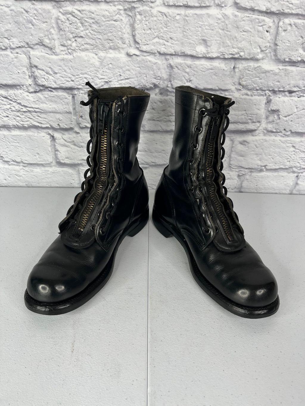 Vietnam Issue Black Leather Combat Boots w/ Zippers Size: 7R