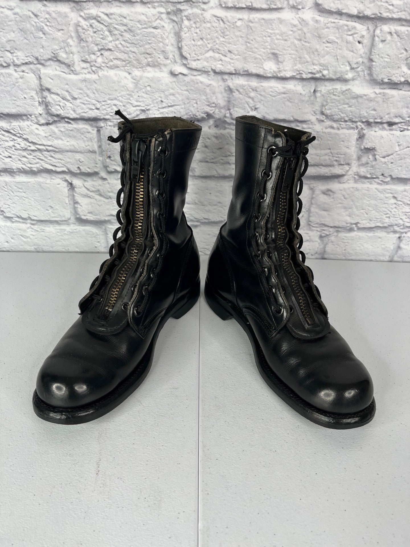 Vietnam Issue Black Leather Combat Boots w/ Zippers Size: 7R