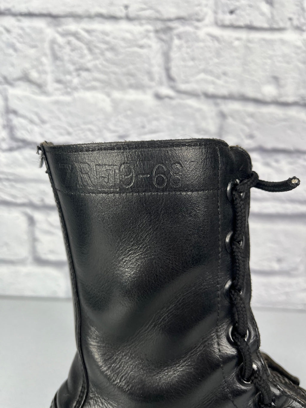 Vietnam Issue Black Leather Combat Boots w/ Zippers Size: 7R